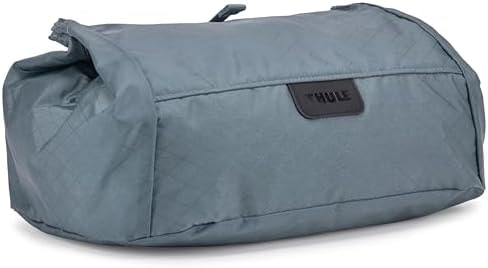Thule Travel Shoe Bag, Fits up to US Size 13 / EU 48, Compression Strap, Magnetic Closure