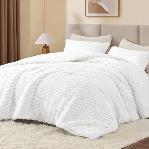 BEDELITE Fluffy Queen Comforter Set, Bright White Fleece Bed Set 3 Pieces