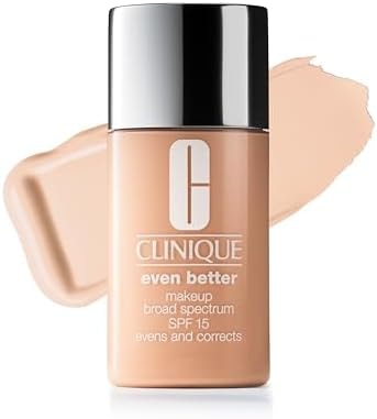 Clinique Even Better Makeup Liquid Foundation SPF 15 With Vitamin C For Dry + Oily Combination Skin Types | Medium Coverage + Natural Finish | Evens Skin Tone + Reduces Dark Spots, Breeze, 1 Fl Oz