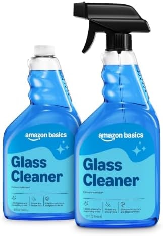 Amazon Basics Glass Cleaner, Streak-Free Shine, 32 Fl Oz, Pack of 2 with 1 Sprayer