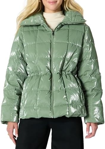 Amazon Essentials Women's Oversized-Fit Square Quilted Puffer Jacket with Adjustable Waist, Zip Front, Side Pockets, Dark Sage Green, X-Small