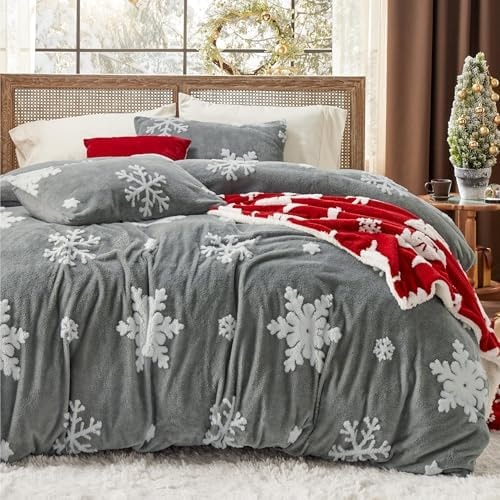 Bedsure Christmas Comforter Set Queen, Grey Fluffy Holiday Bedding, 3 Piece